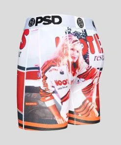 PSD Underwear Hooters - Racer Girl 6 PSD Underwear Hooters - Racer Girl